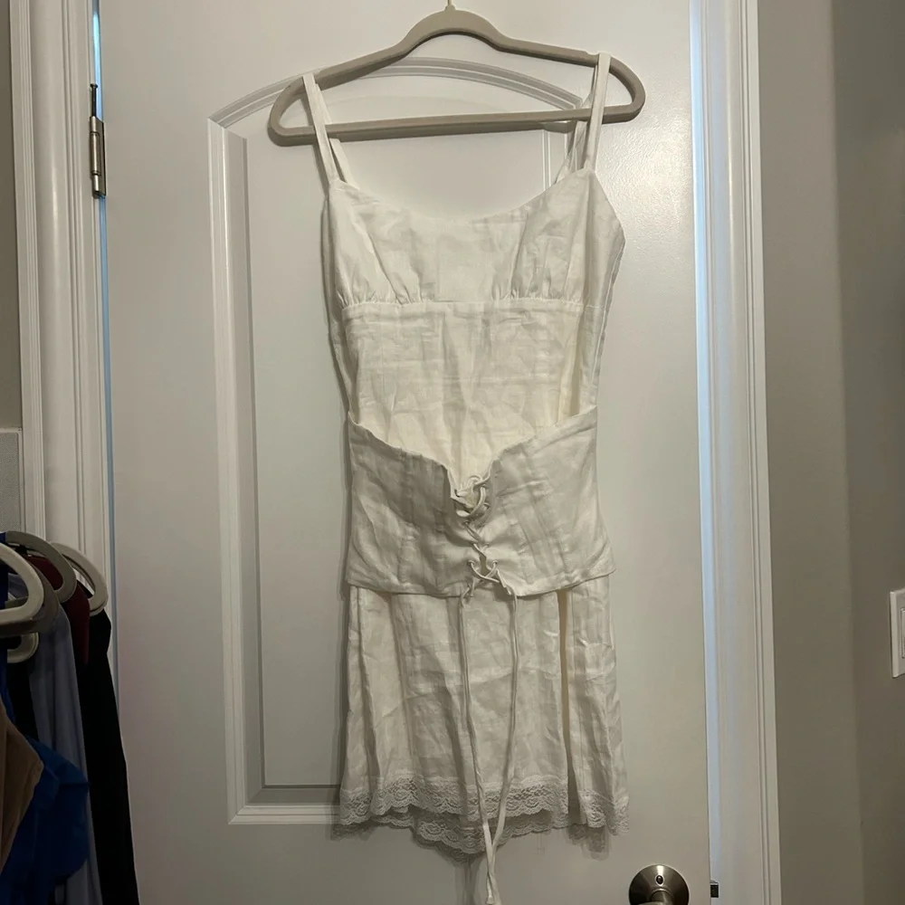 Reformation Ainsley Linen Dress - Picture 2 of 4